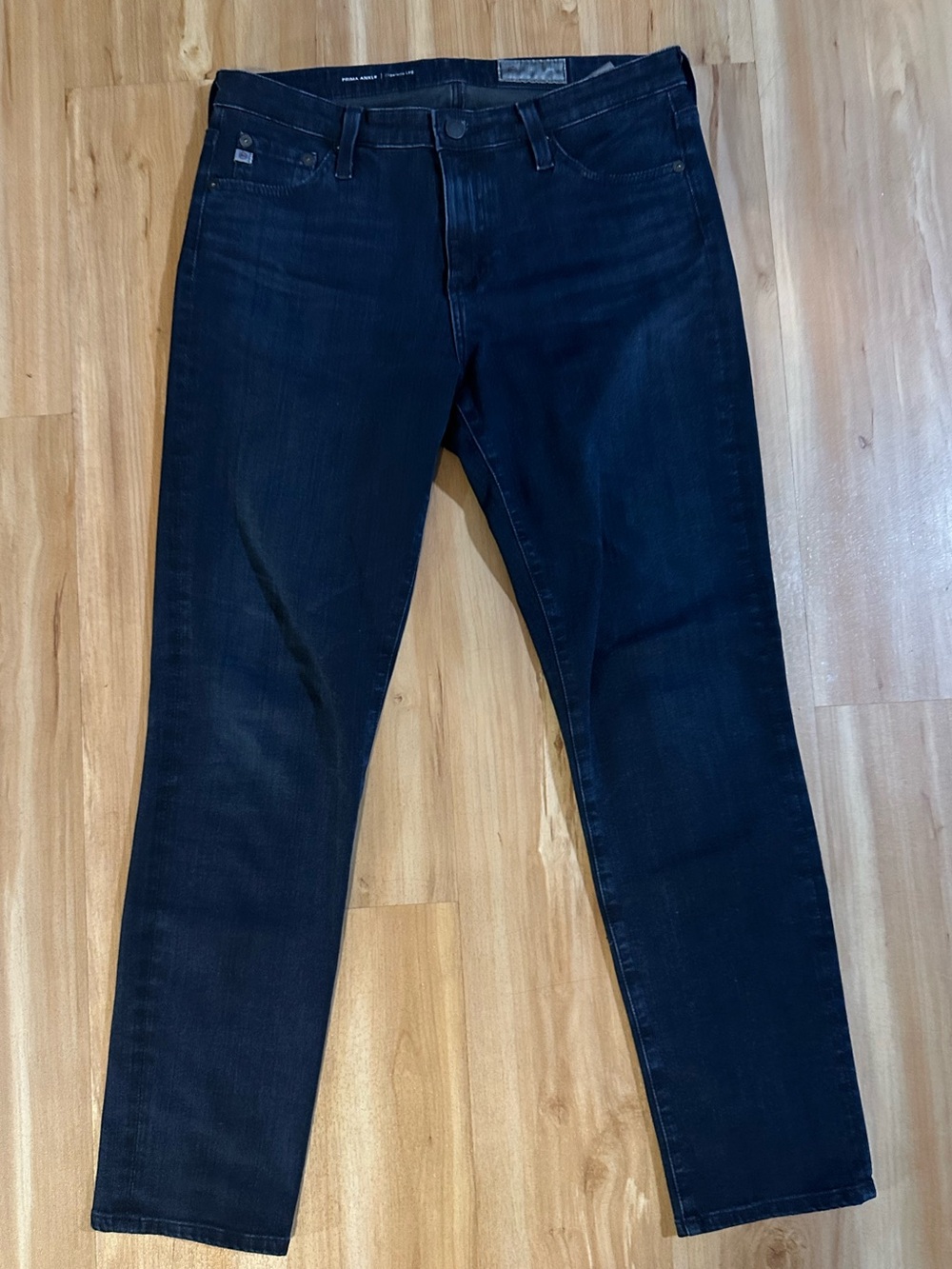 AG Jeans Prima Ankle Cigarette Leg Size 28 Contour 360